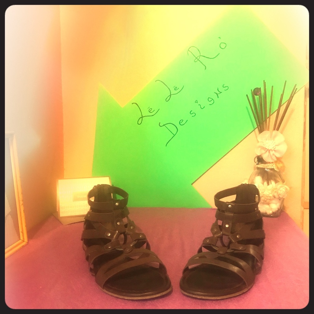 Maurice’s Sandals